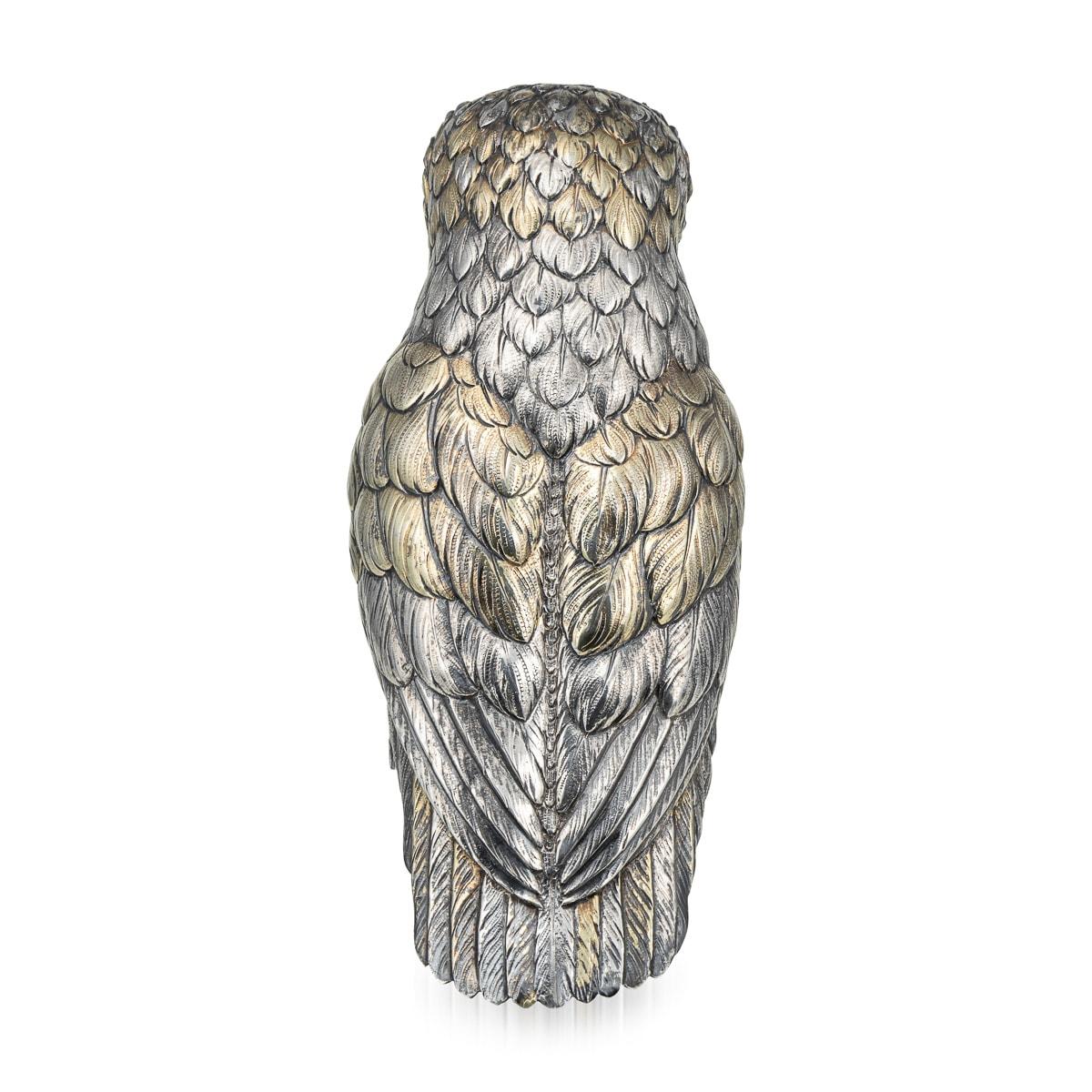 Antique 20th Century German Solid Silver Owl Figure, Hanau c.1920 In Good Condition For Sale In Royal Tunbridge Wells, Kent