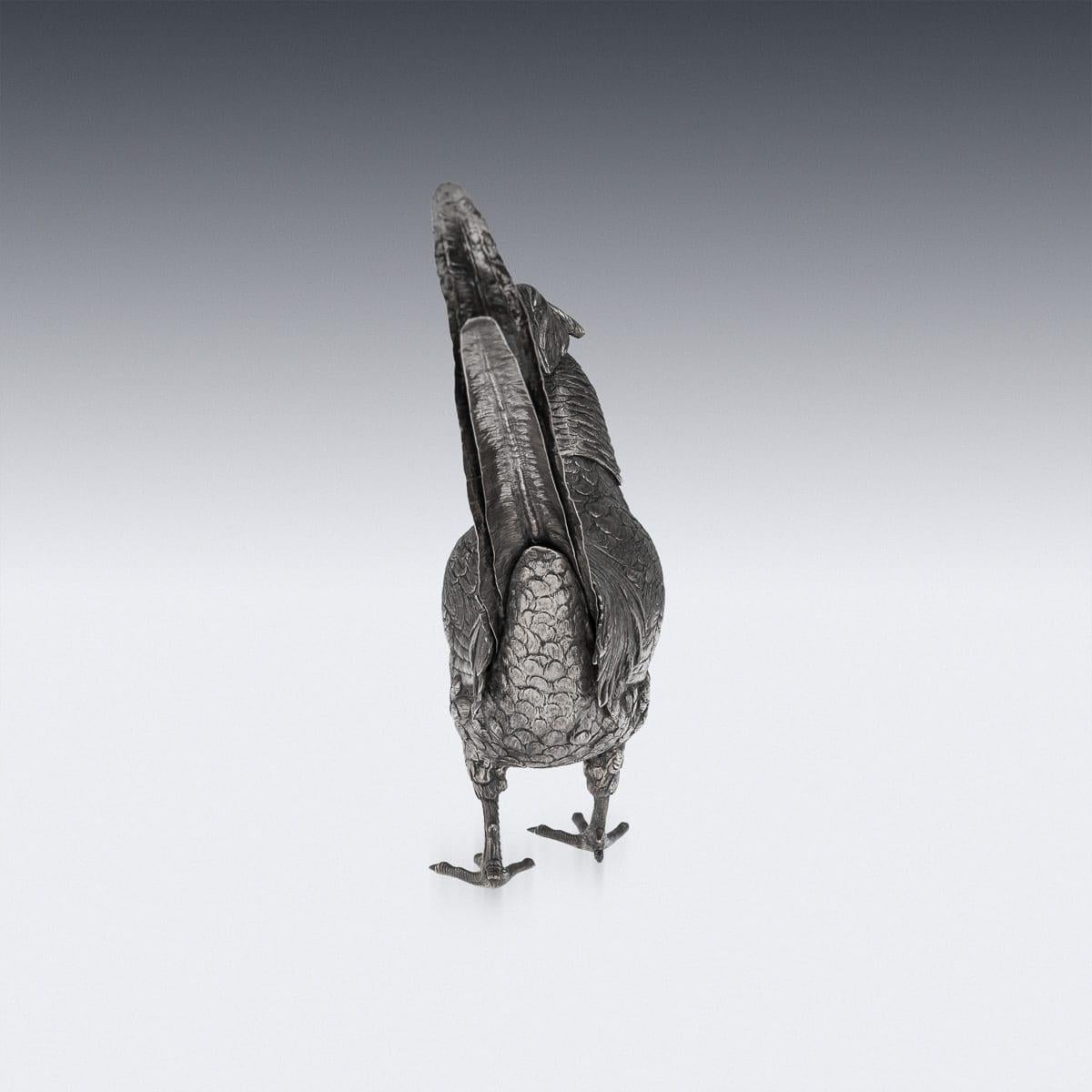 Allemand Ancienne paire de statues de faisans en argent massif allemand du 20e siècle, Hanau c.1900 en vente