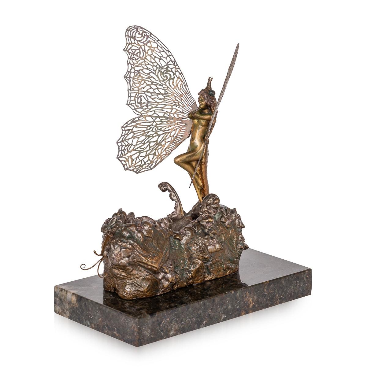 Antiker Schmetterling aus vergoldeter Bronze des 20. Jahrhunderts von Carl Kauba (1865-1922) (Sonstiges) im Angebot