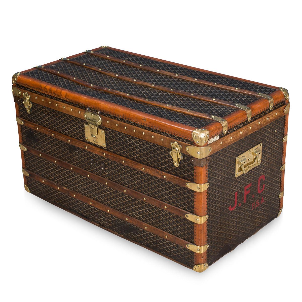 Description:

A lovely antique Goyard trunk dating to the early part of the 20th century. Over recent years the brand has been relaunched and has taken the world of fashion by storm. The original E. Goyard firm was a trunk maker which rivalled LV