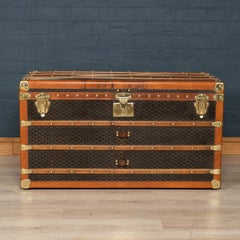 Antique 20th Century Goyard Large Chevron Trunk, France, circa 1910