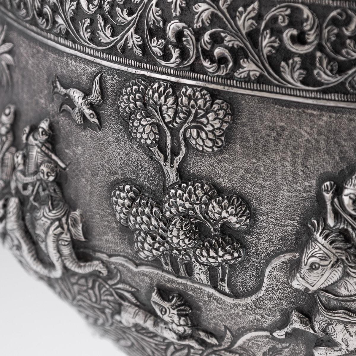 Antique 20th Century Indian Solid Silver Decorative Bowl On Stand, Poona c.1900 7