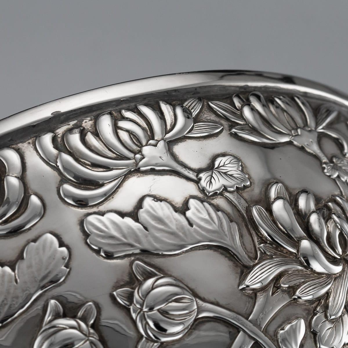 Antique 20th Century Japanese Meiji Period Solid Silver Floral Bowl, circa 1900 5