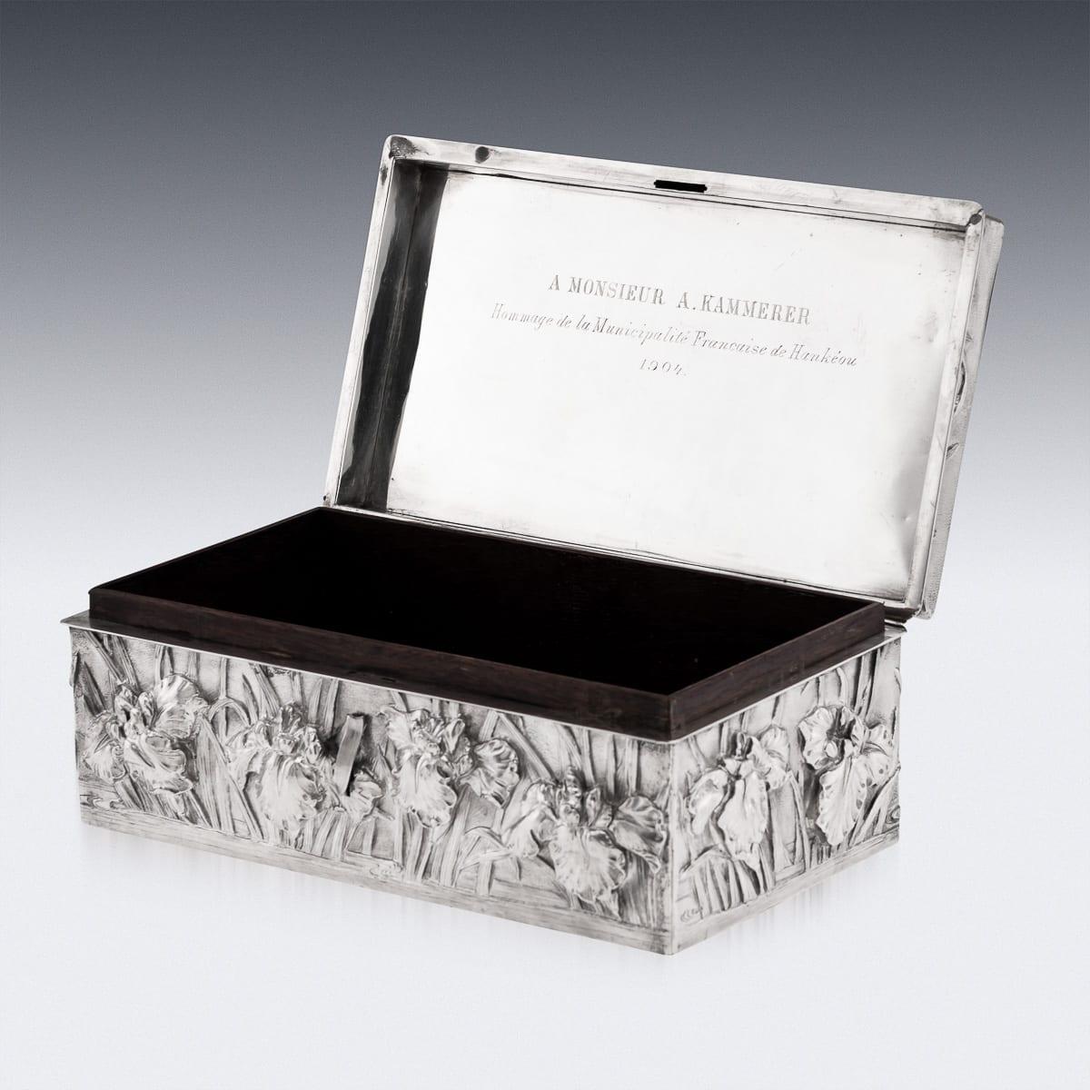 Antique 20th Century Japanese Solid Silver Iris Flower Cigar Humidor Box c.1900 For Sale 5