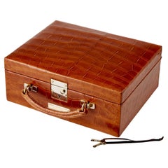 Antique 20th Century Leather Travel Case For Jewellery Circa 1930