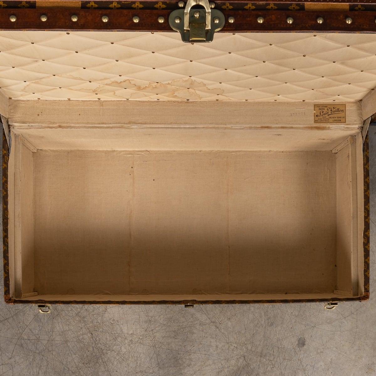 Antique 20th Century Louis Vuitton Cabin Trunk In Monogram Canvas, France c.1910 6