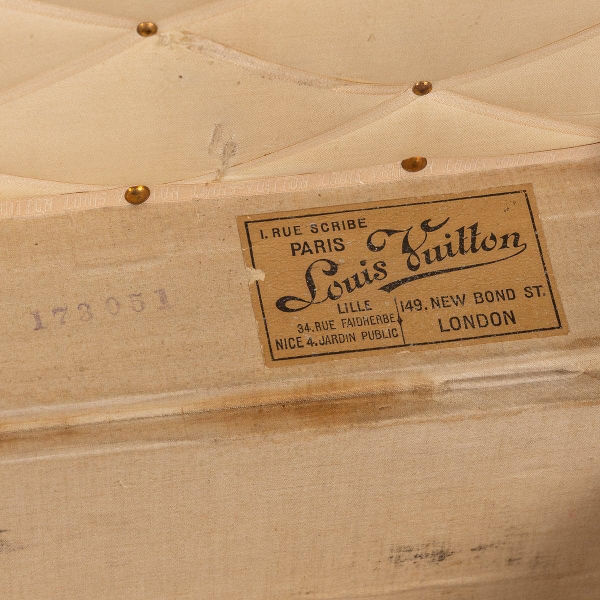 Antique 20th Century Louis Vuitton Cabin Trunk In Monogram Canvas, France c.1910 7