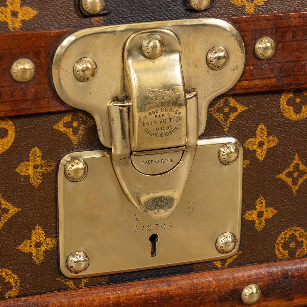 Antique 20th Century Louis Vuitton Cabin Trunk In Monogram Canvas, France c.1910 8