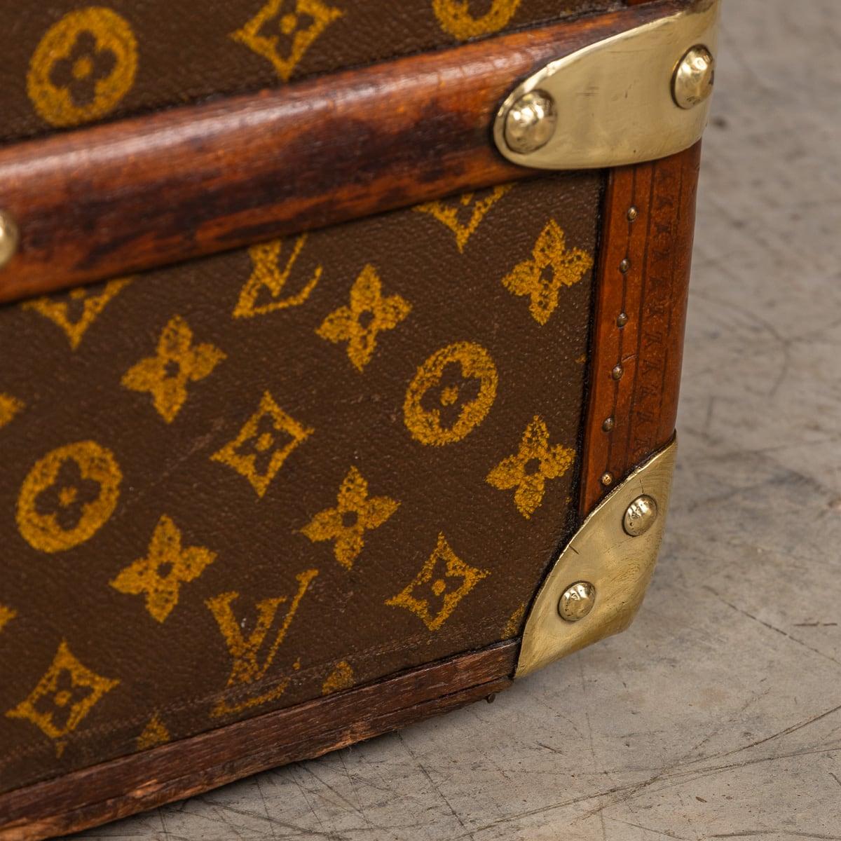 Antique 20th Century Louis Vuitton Cabin Trunk In Monogram Canvas, France c.1910 10