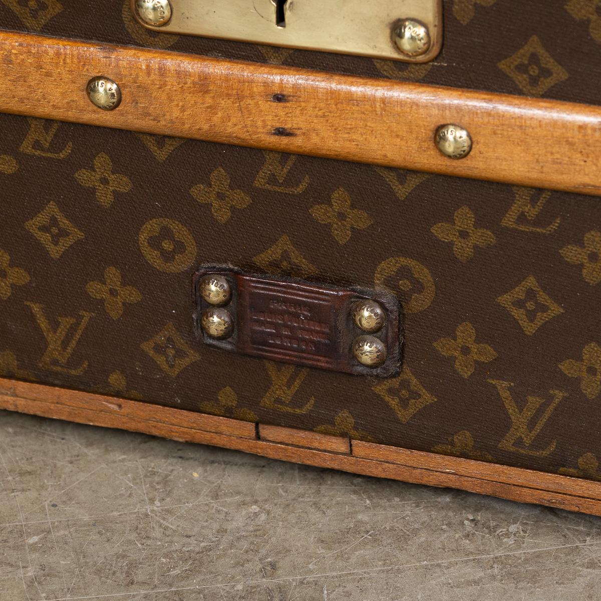 Antique 20th Century Louis Vuitton Cabin Trunk In Monogram Canvas, France c.1920 For Sale 12