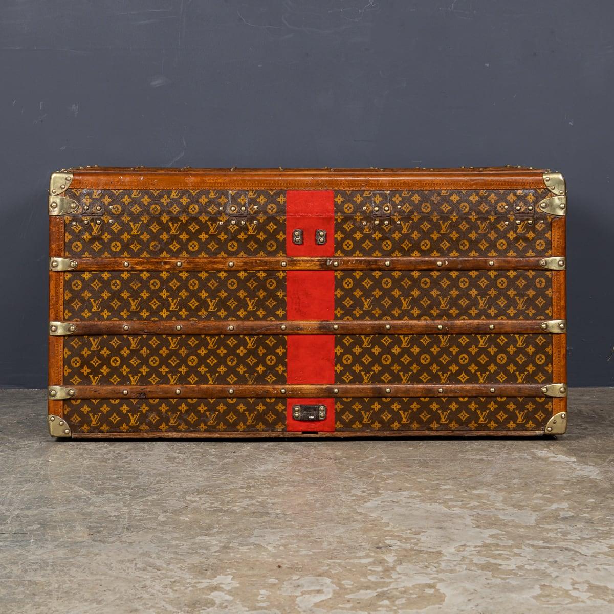 French Antique 20th Century Louis Vuitton Courier Trunk In Monogram Canvas c.1910