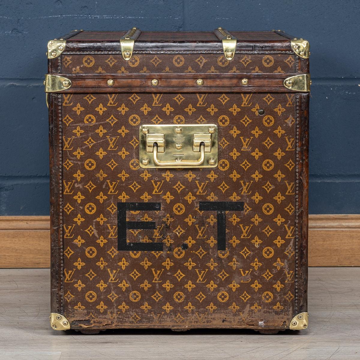 Other Antique 20th Century Louis Vuitton Hat Trunk In Monogram Canvas, France c.1910 For Sale