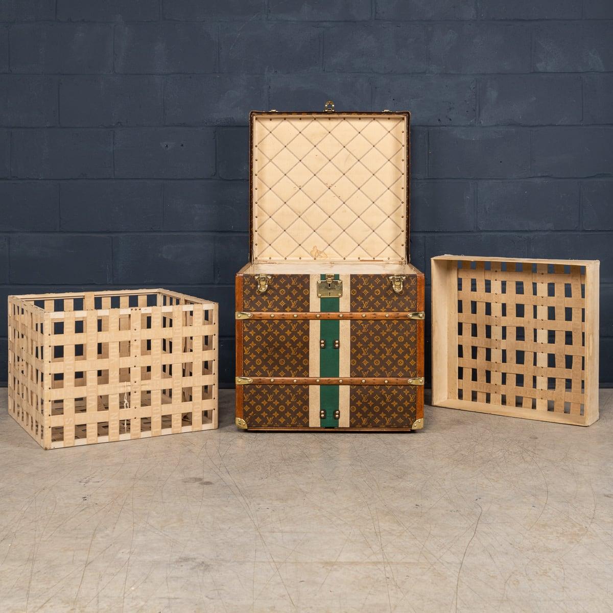 Antique 20th Century Louis Vuitton Hat Trunk In Monogram Canvas, France c.1920 For Sale 6