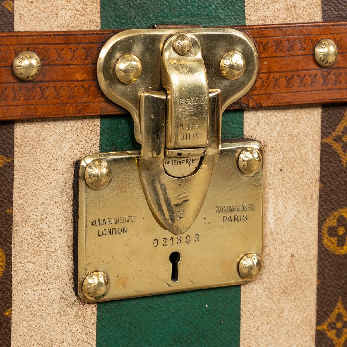Antique 20th Century Louis Vuitton Hat Trunk In Monogram Canvas, France c.1920 For Sale 11