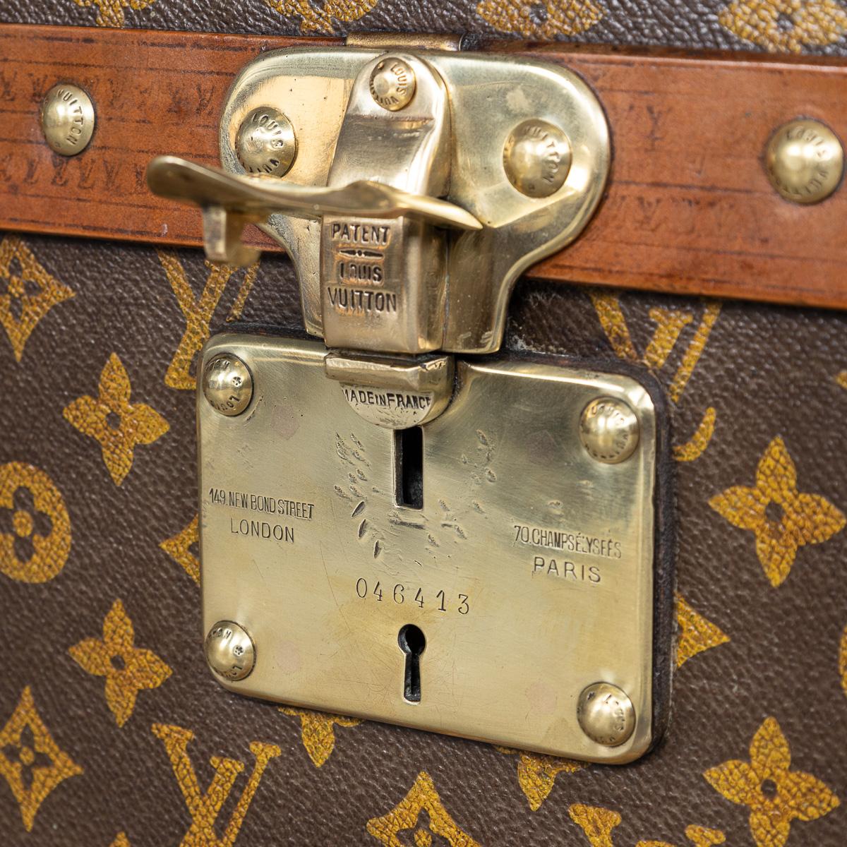Antique 20th Century Louis Vuitton Hat Trunk In Monogram Canvas, France c.1920 For Sale 13