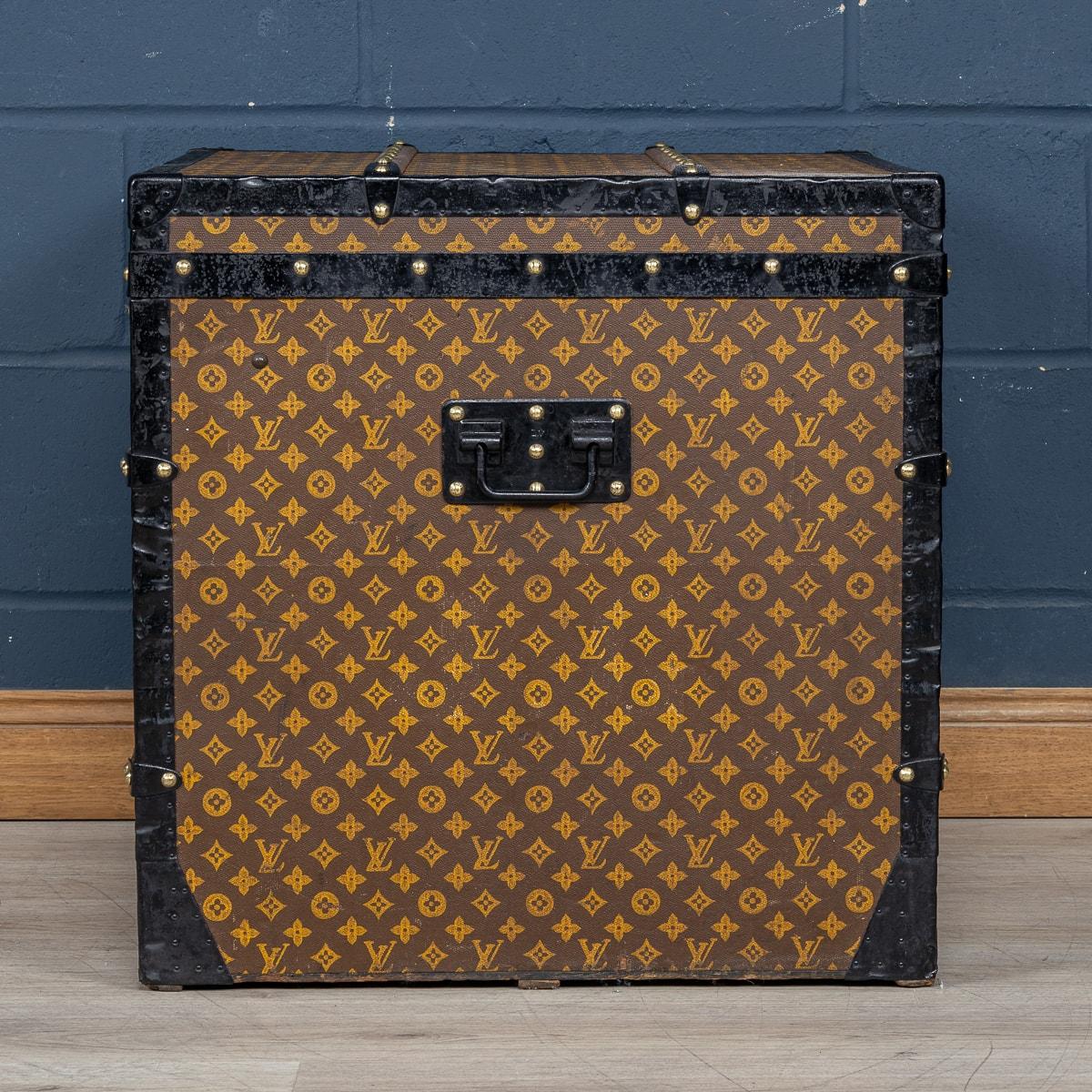 Antique 20th Century Louis Vuitton Hat Trunk In Monogram Canvas, Paris c.1900 In Good Condition In Royal Tunbridge Wells, Kent