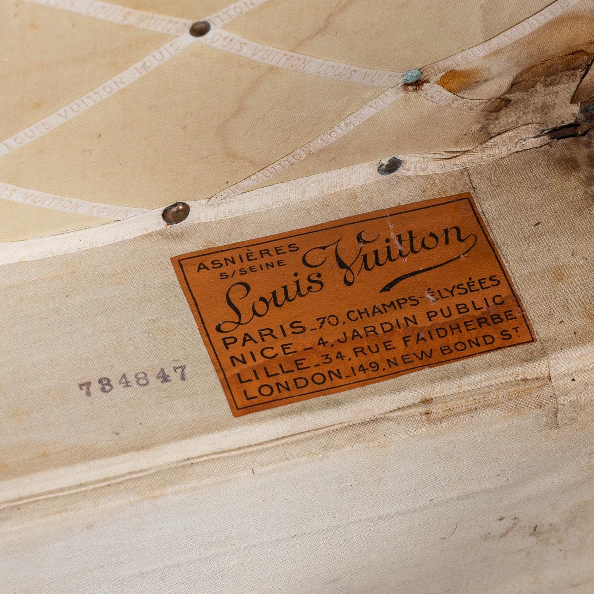 Antique 20th Century Louis Vuitton Hat Trunk In Monogram Canvas, Paris c.1920 5