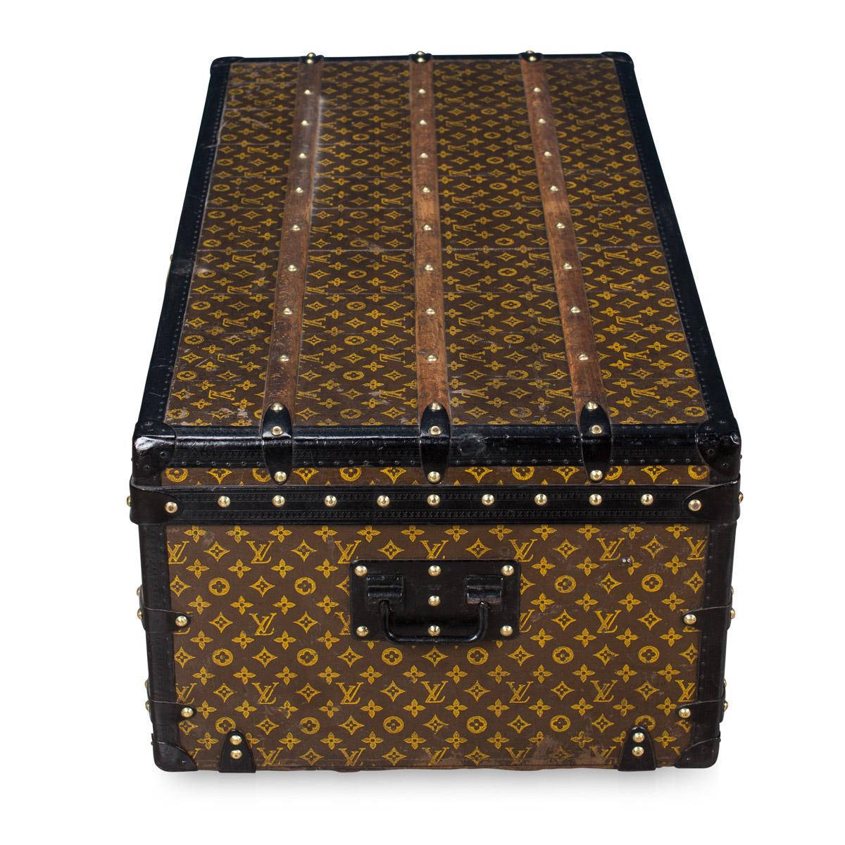 Antique 20th Century Louis Vuitton Monogram Steamer Trunk, circa 1910 In Good Condition In Royal Tunbridge Wells, Kent