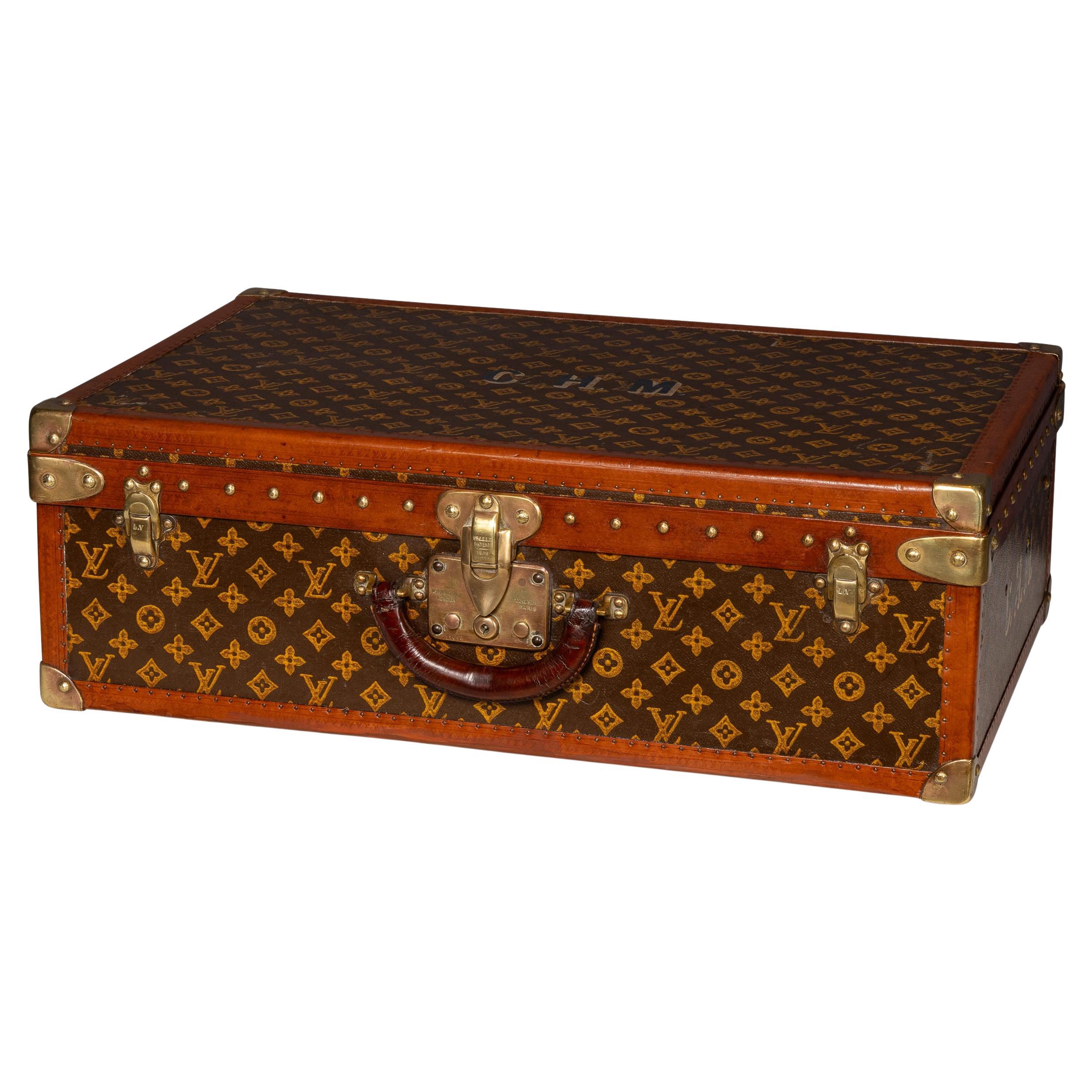 Antique 20th Century Louis Vuitton Suitcase In Monogram Canvas, France c.1925