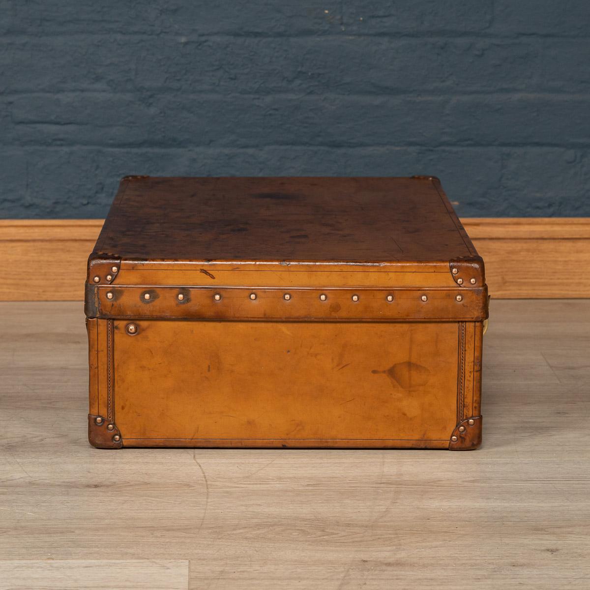 Cowhide 20th Century Louis Vuitton Suitcase in Natural Cow Hide, France, circa 1900