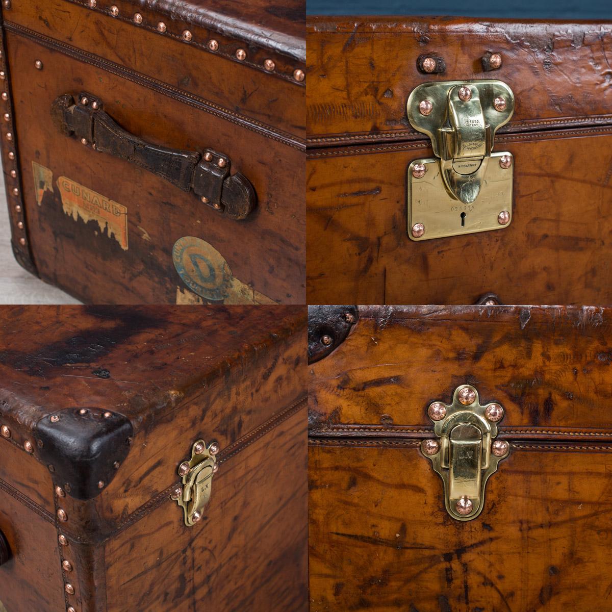 Antique 20th Century Louis Vuitton Trunk in Cow Hide, circa 1900 3