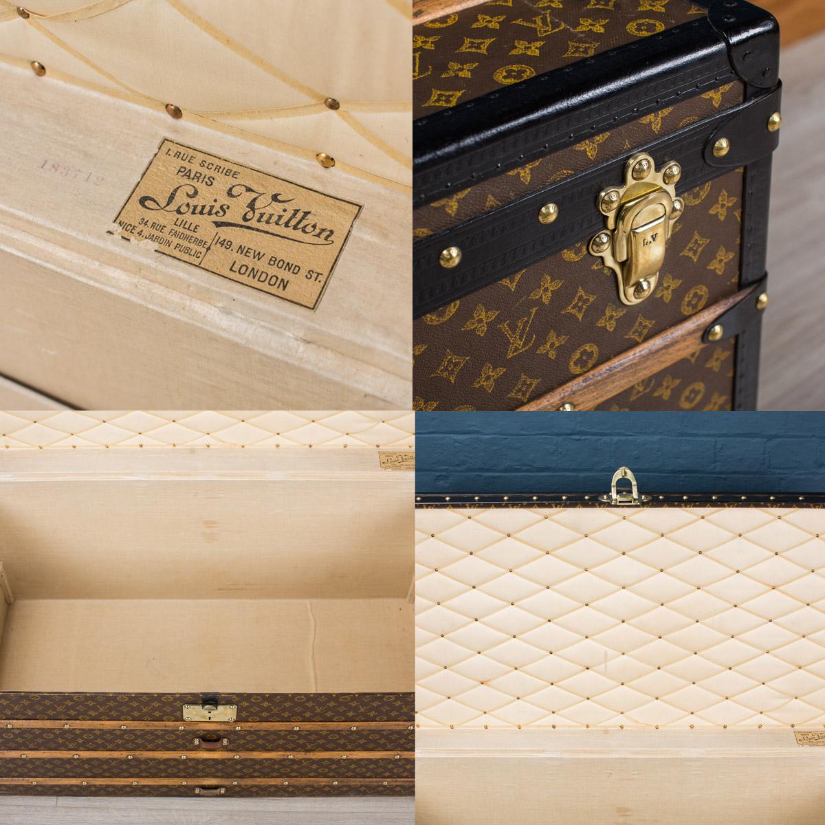 Antique 20th Century Louis Vuitton Trunk in Cow Hide, circa 1900 4