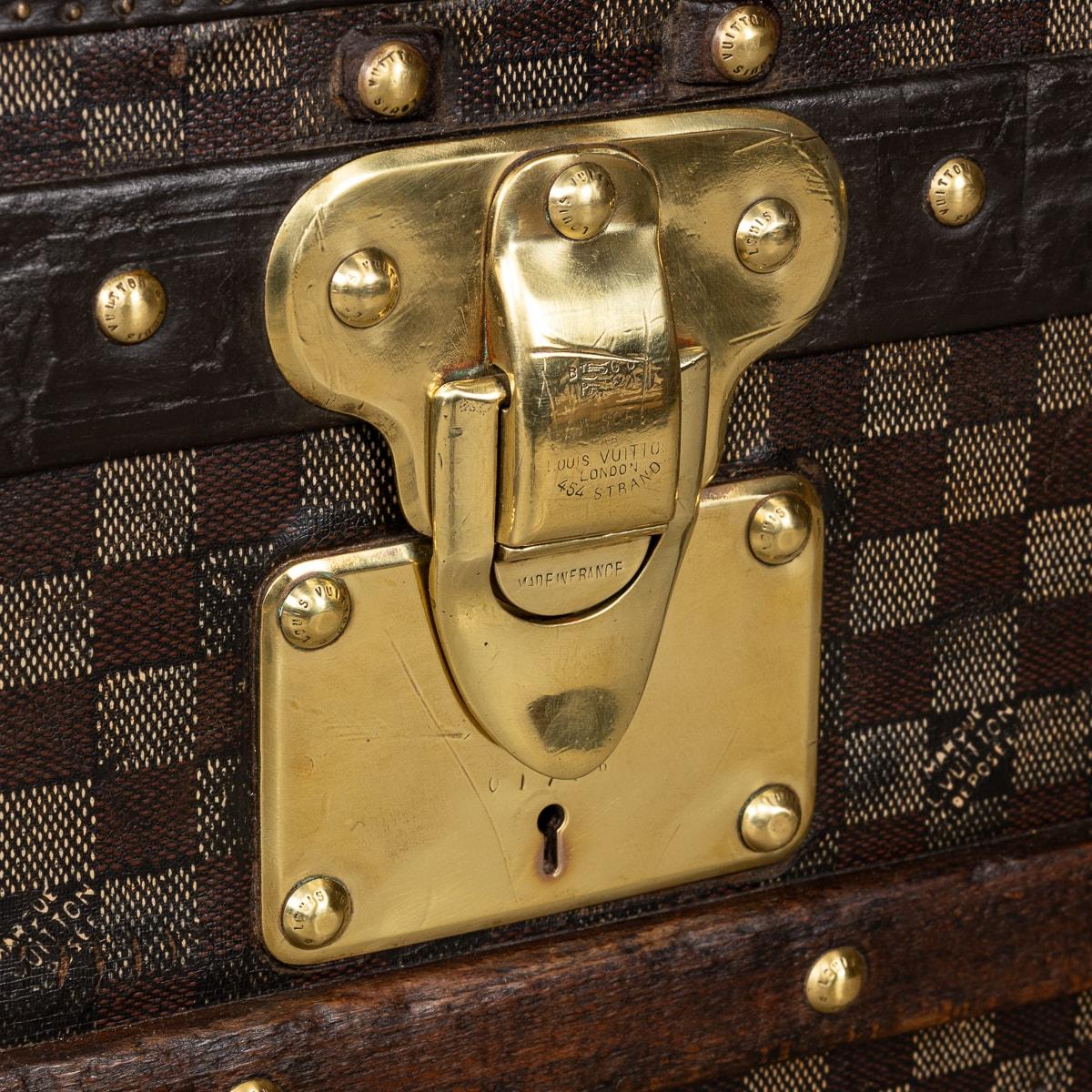 Antique 20th Century Louis Vuitton Trunk In Damier Canvas, France c.1900 5