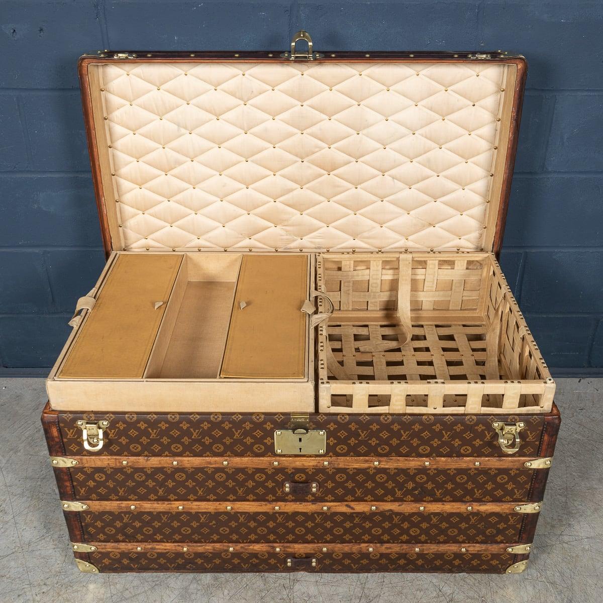 Antike Louis Vuitton-Truhe des 20. Jahrhunderts aus Monogramm-Leinwand mit Monogramm, Frankreich um 1900 im Angebot 4