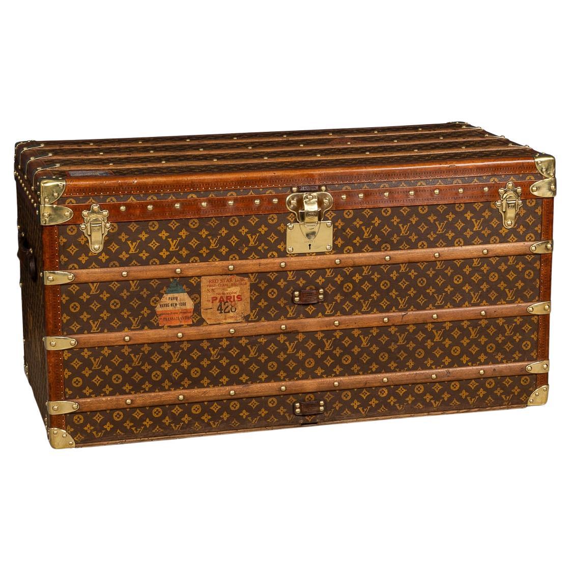 Antique 20th Century Louis Vuitton Trunk In Monogram Canvas, France c.1910 For Sale