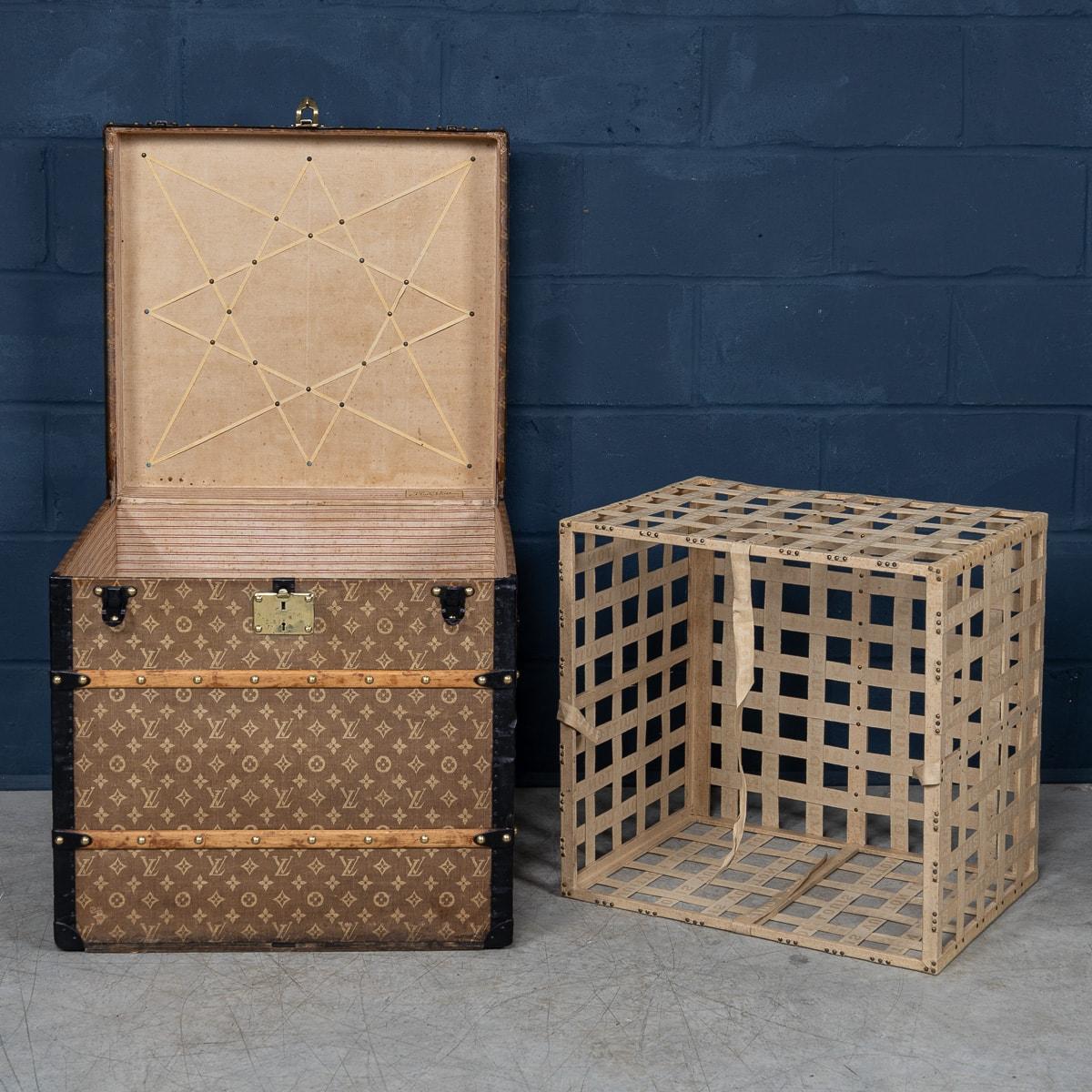 Antique 20th Century Louis Vuitton Trunk In Woven Canvas, France c.1900 For Sale 5