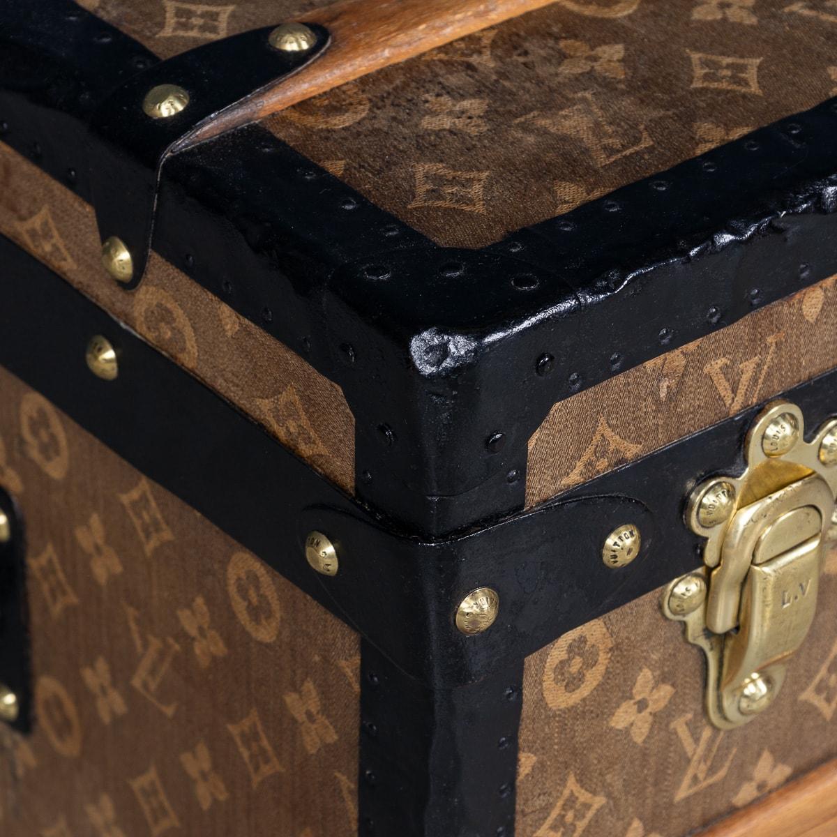 Antique 20th Century Louis Vuitton Trunk In Woven Canvas, France c.1900 For Sale 13