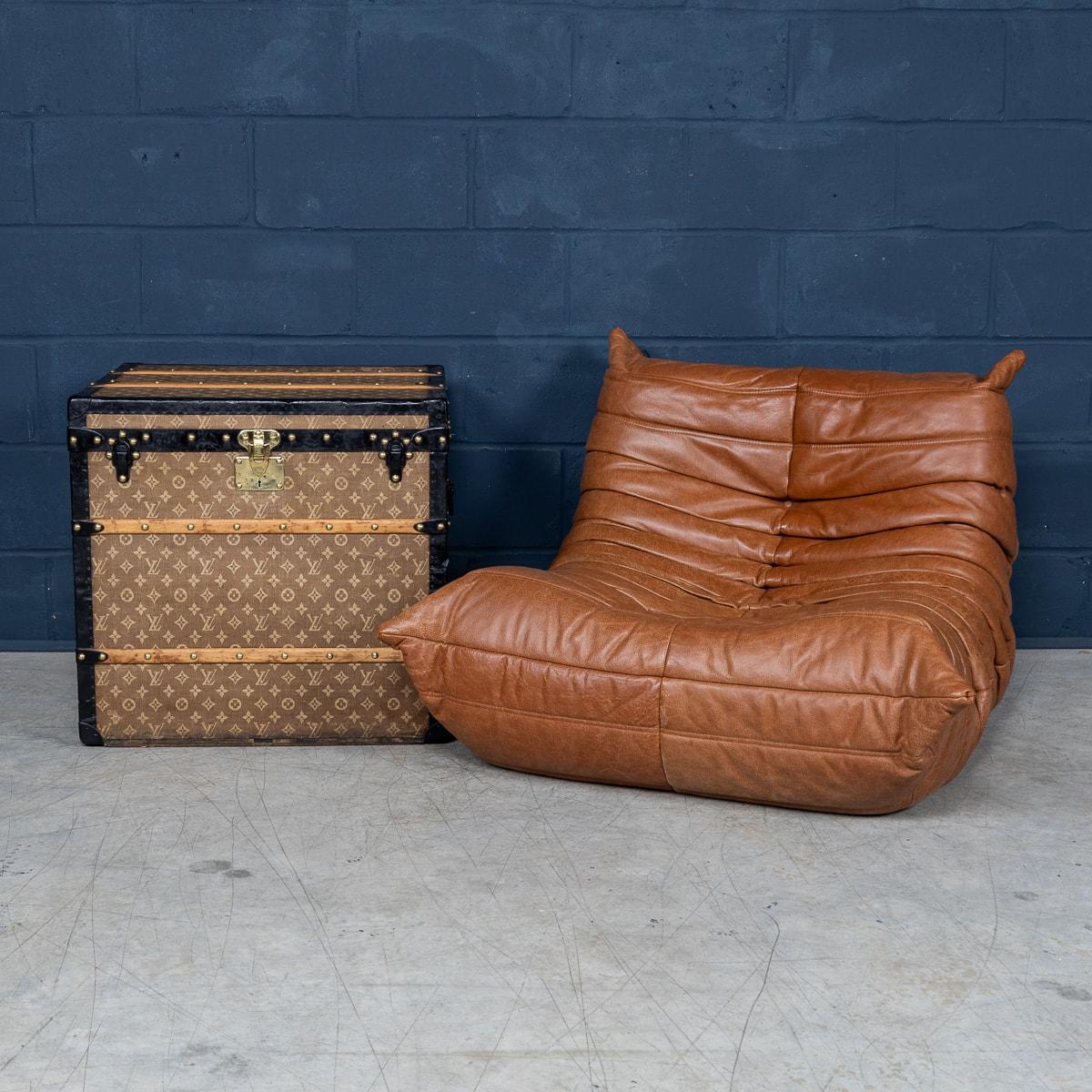 Other Antique 20th Century Louis Vuitton Trunk In Woven Canvas, France c.1900 For Sale