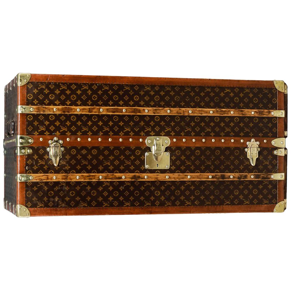 Antique 20th Century Louis Vuitton Wardrobe Trunk, circa 1930