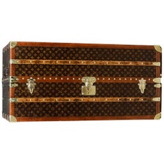 Vintage 20th Century Louis Vuitton Wardrobe Trunk, circa 1930