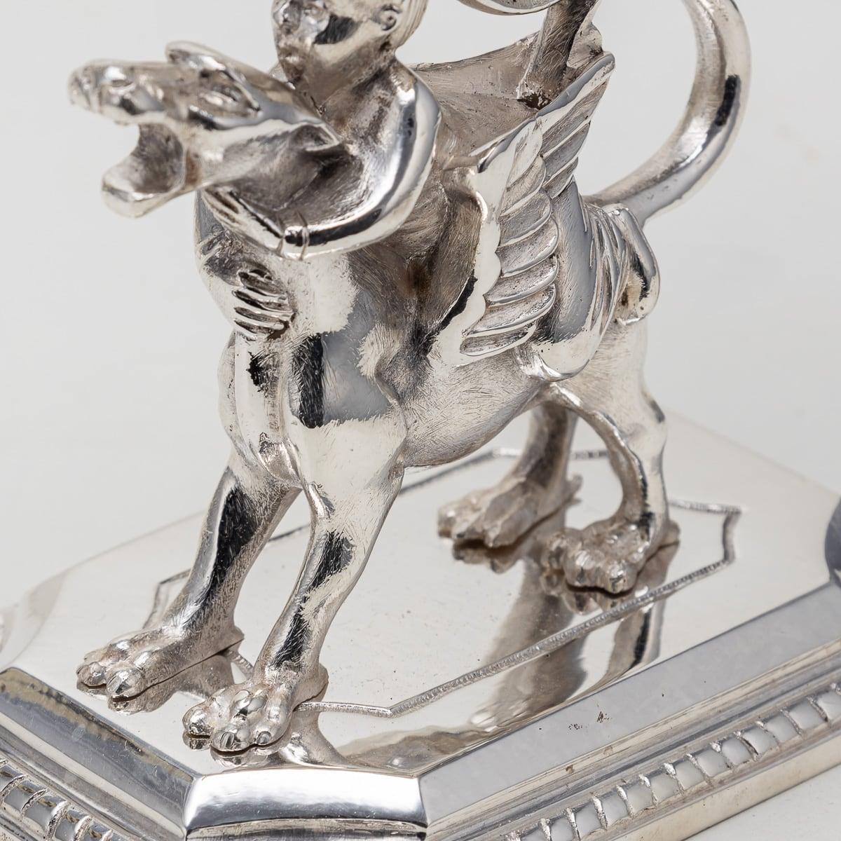 Paire de cornes monumentales en métal argenté du 20ème siècle, vers 1900 en vente 8
