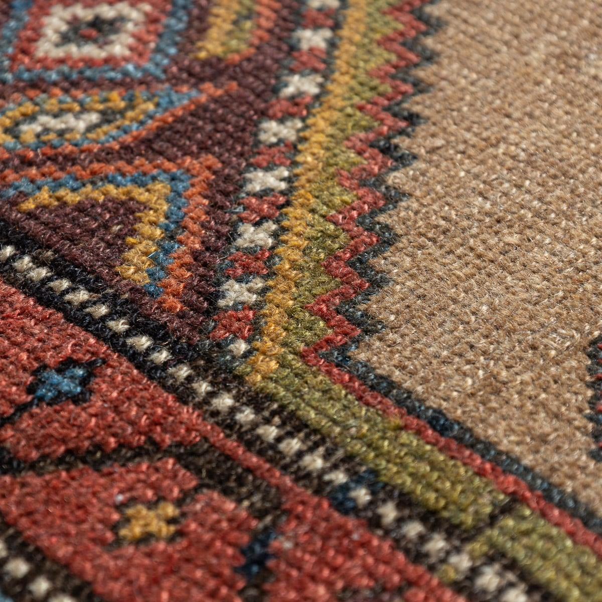 Tapis de course persan ancien du 20ème siècle, fait à la main, Hamedan, vers 1900 en vente 1