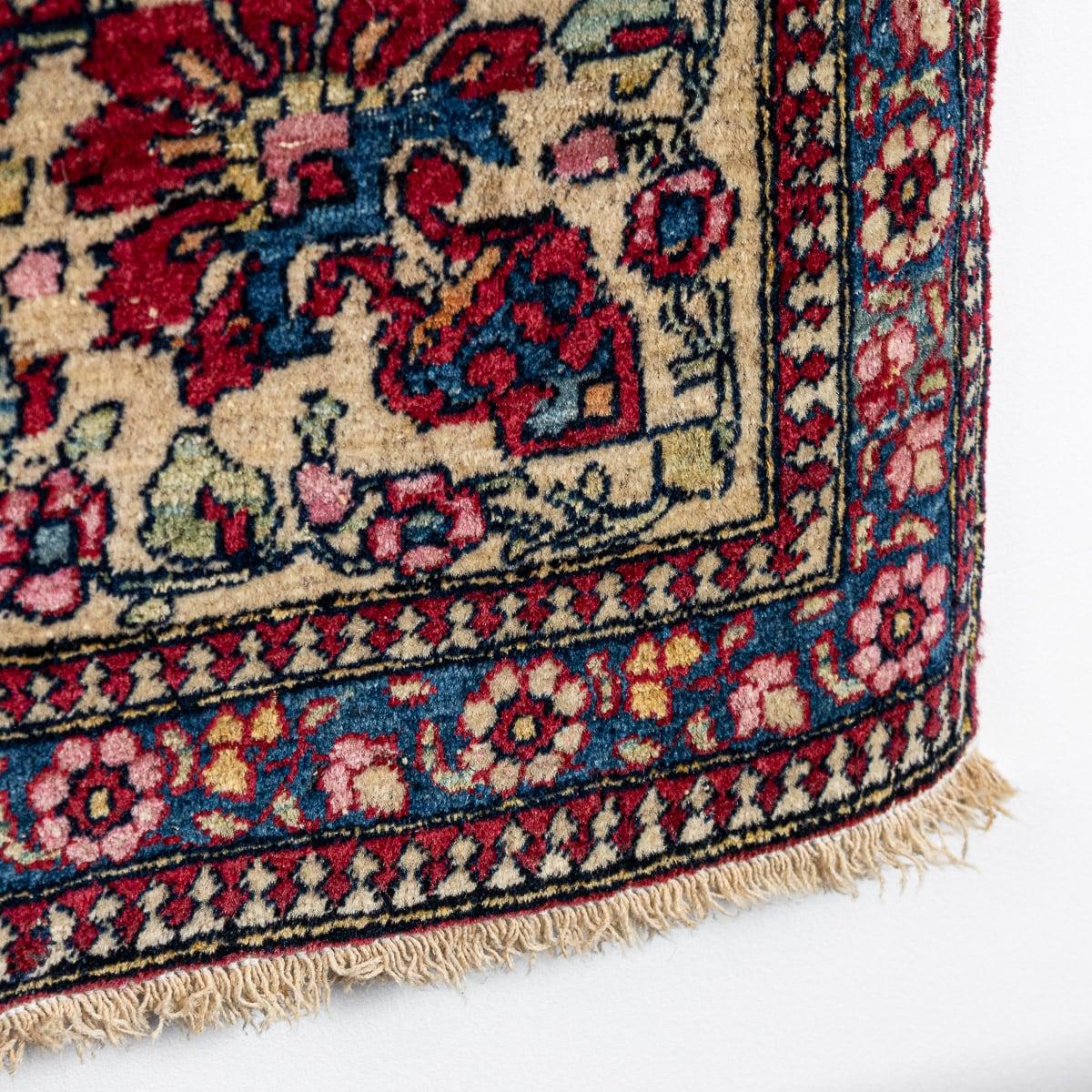 Antiker persischer handgefertigter Isfahan Mobarakeh-Teppich des 20. Jahrhunderts, um 1920 im Angebot 3