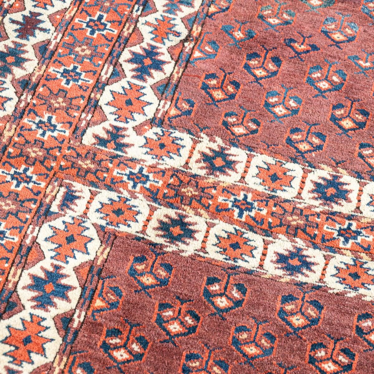 Autre Tapis persan ancien du 20ème siècle, rare, fait à la main, du Turkmen c.1910 en vente