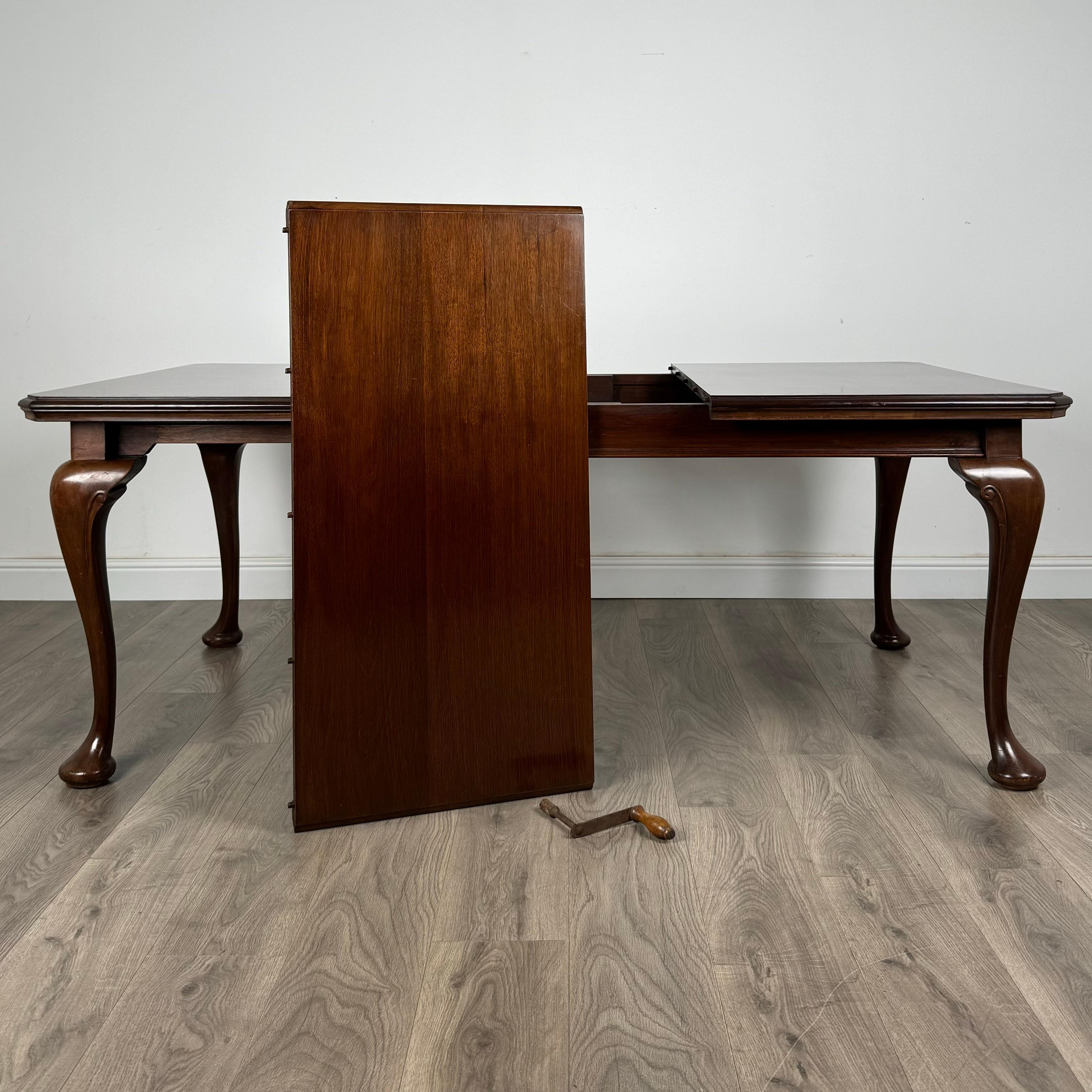 English Antique 20th Century Queen Anne Style Dining Table ( REF AF-3384 )