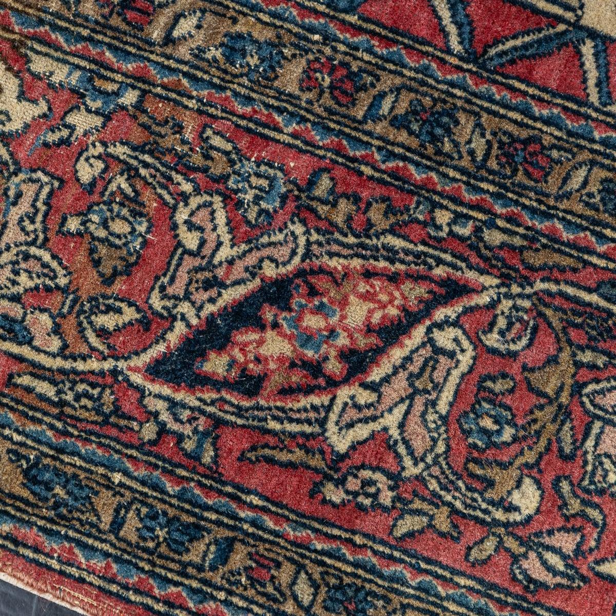 Antique 20th Century Rare Handmade Persian Isfahan Mobarakeh Rug c.1900 For Sale 2
