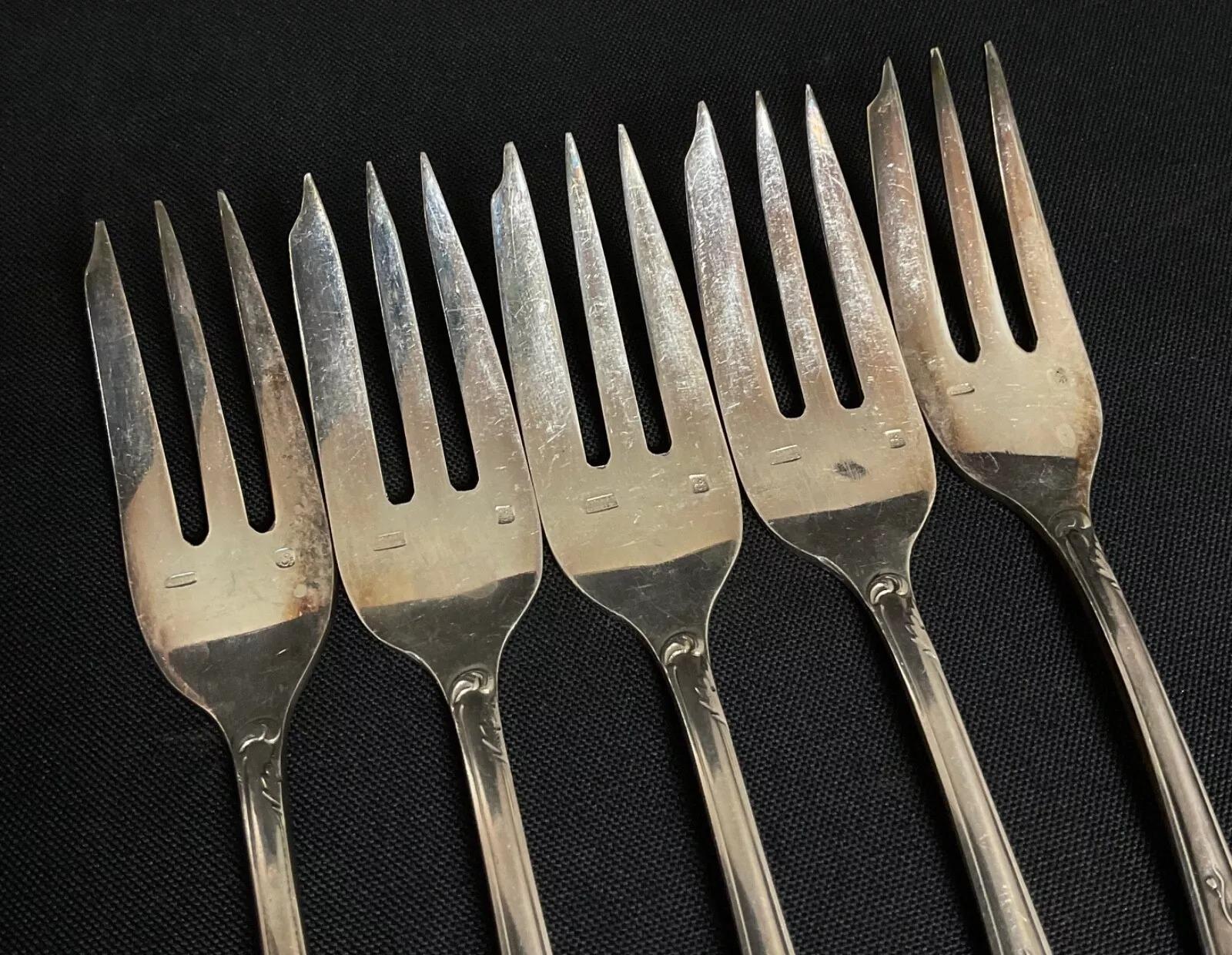 Antico set di 16 forchette in argento del XX secolo di François Frionnet - 2Y528 in vendita 3