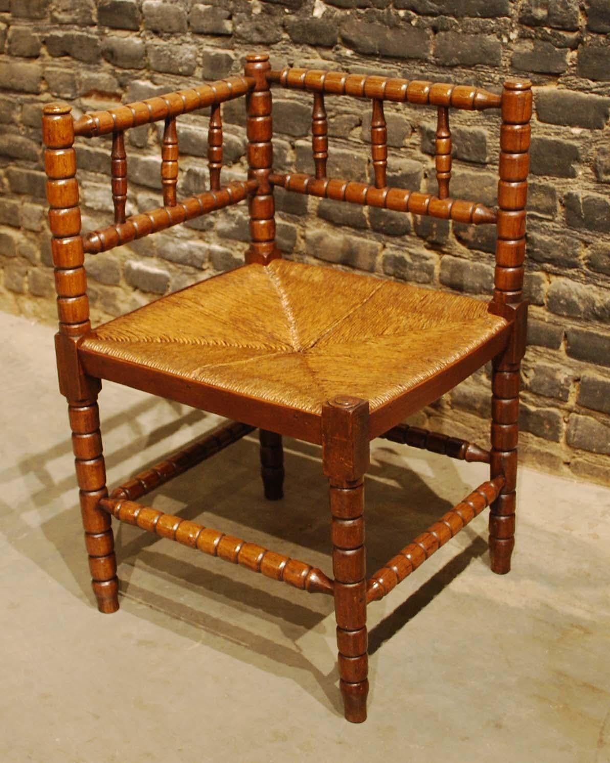 Antique 20th Century Set of French Arts & Crafts Bobbin Corner Chairs 2