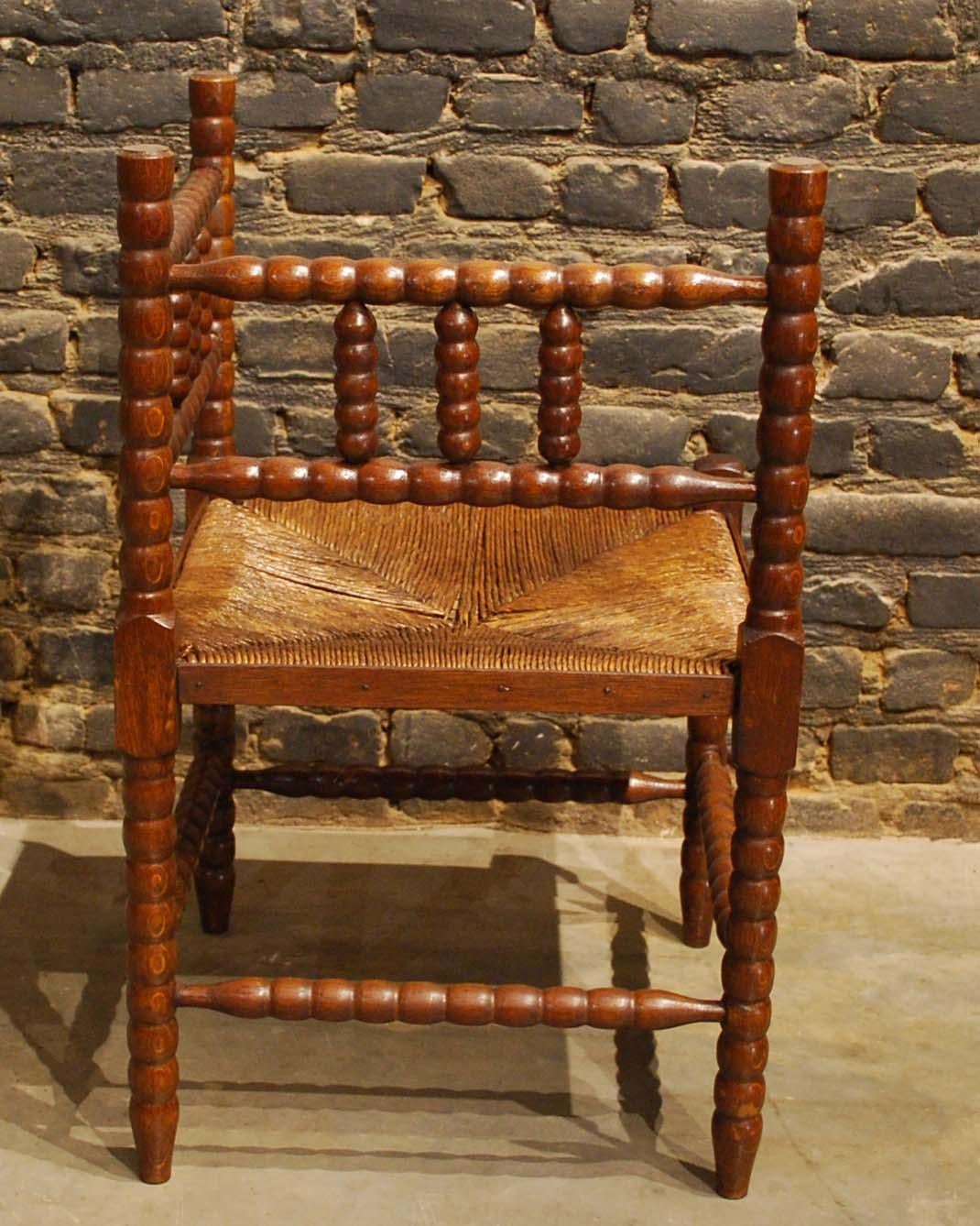 Antique 20th Century Set of French Arts & Crafts Bobbin Corner Chairs 8