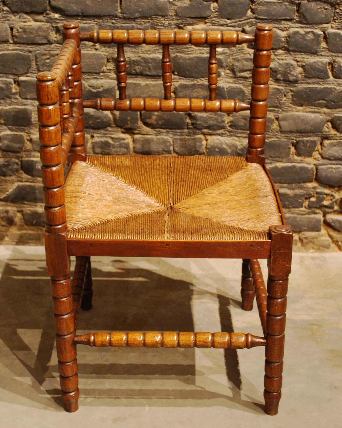 Antique 20th Century Set of French Arts & Crafts Bobbin Corner Chairs 1