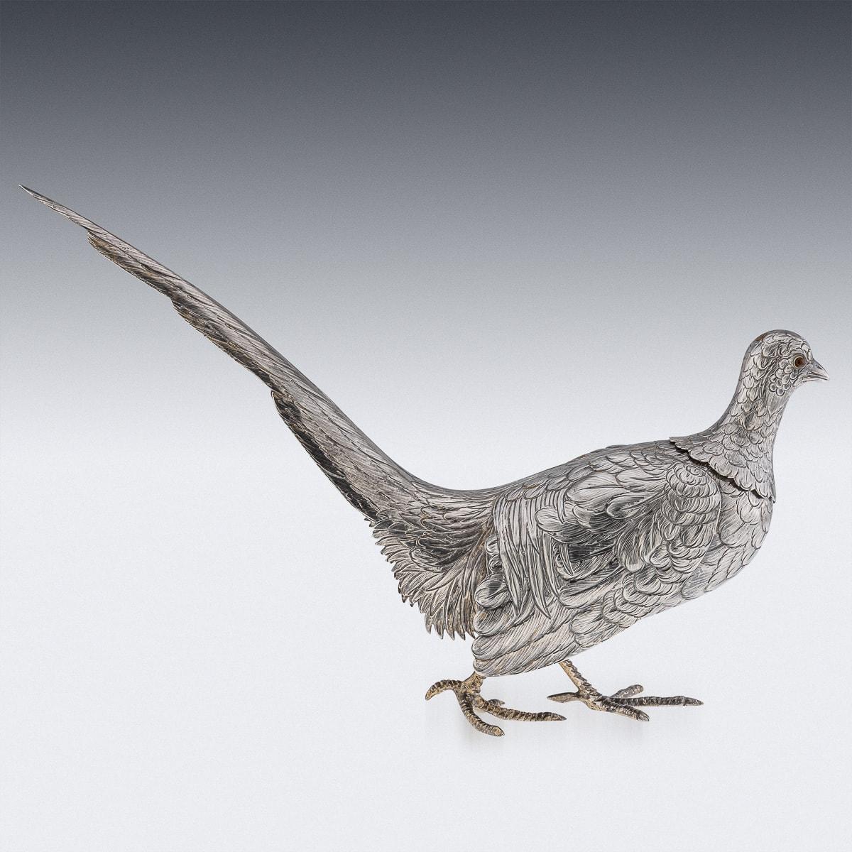 Antique 20th Century Solid Silver Pair Of Pheasant Statues c.1920 In Good Condition For Sale In Royal Tunbridge Wells, Kent