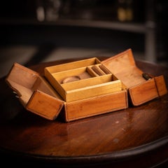 Antiguo Joyero Victoriano de Cuero y Latón del Siglo XX c.1900