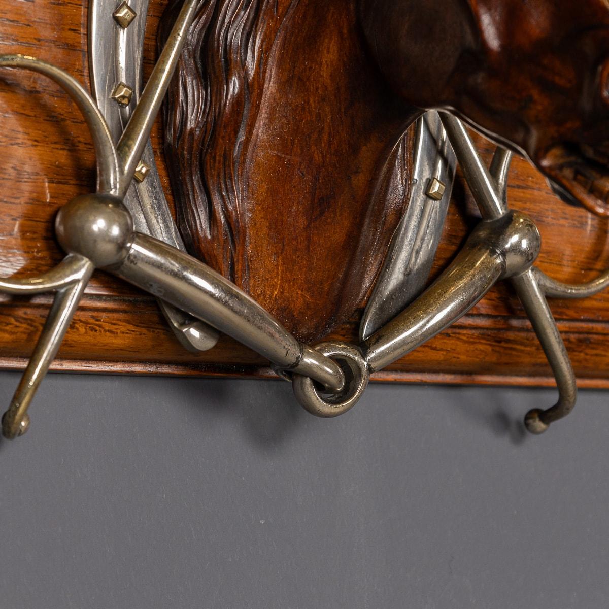 Antique 20th Century Victorian Oak Coat Hook With Carved Horses Head c.1900 4