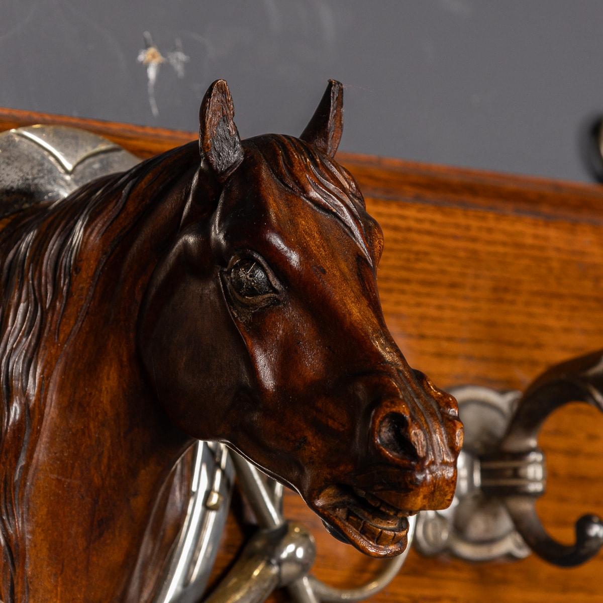 Antique 20th Century Victorian Oak Coat Hook With Carved Horses Head c.1900 1