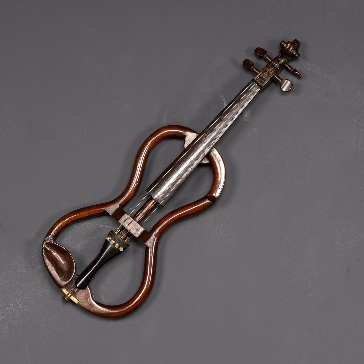 Coppia di violini antichi vittoriani del 20° secolo di Rushworth & Dreaper in vendita 6
