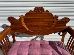 Settee/Banco antiguo de nogal del siglo XX